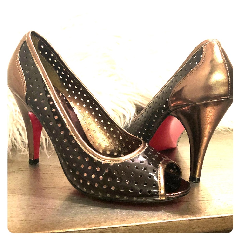 UNLISTED Brown Peep Toe Perforated Heel